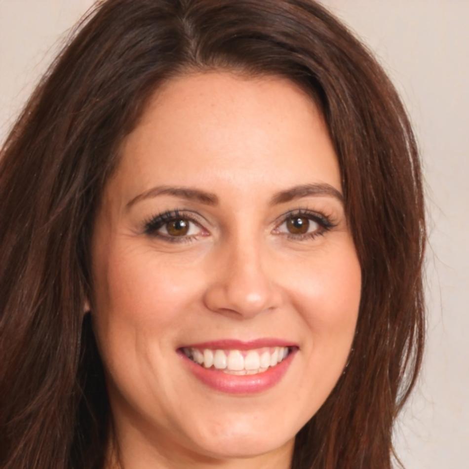 Retrato de Nora Vidal, instructora de analítica y datos
